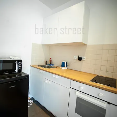 One Bedroom Apartment Close To Prague Castle Exterior photo
