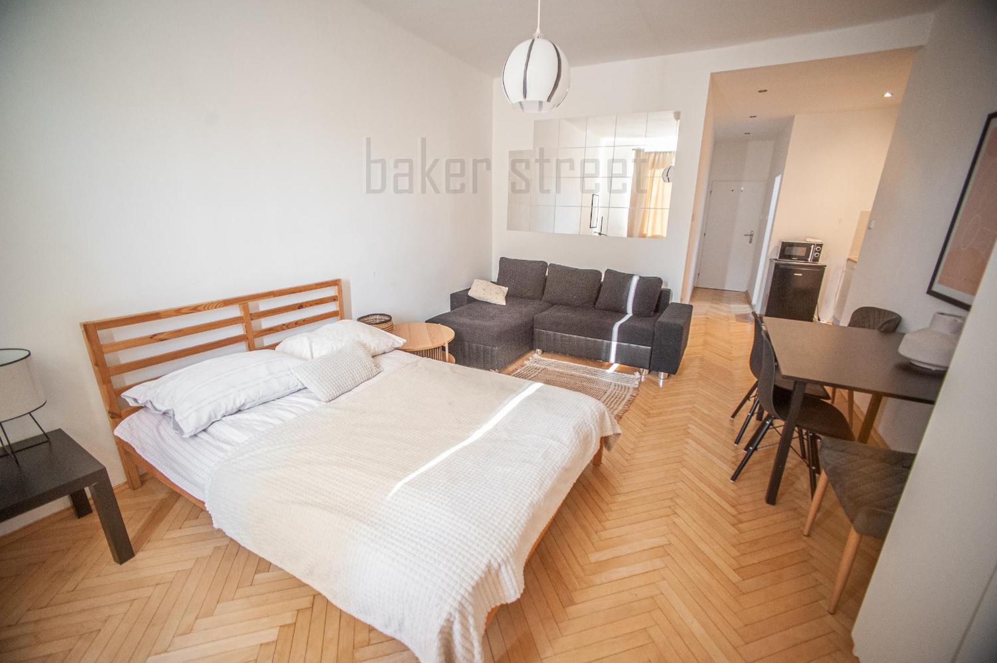 One Bedroom Close To Castle * פראג